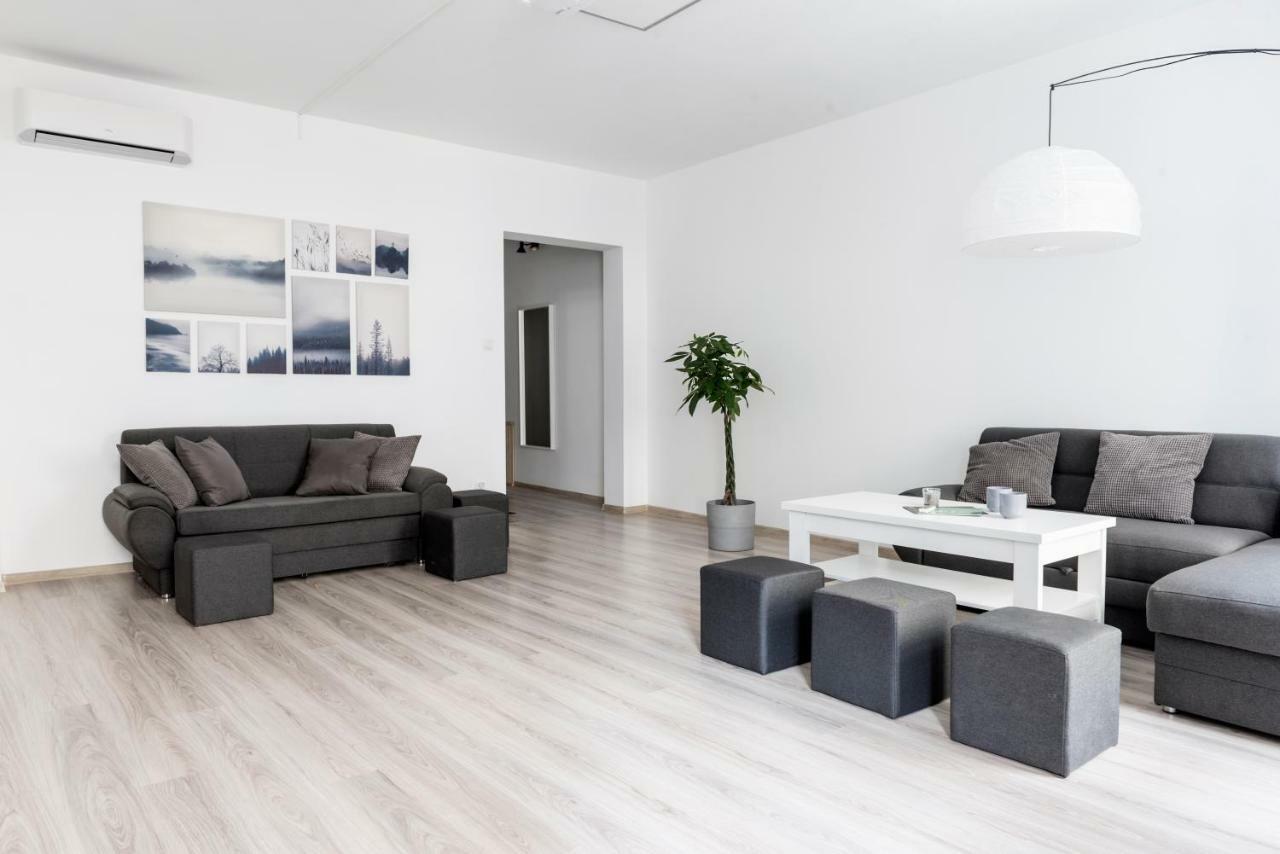 Tomasza 20 Apartment 140M2 Краков Экстерьер фото
